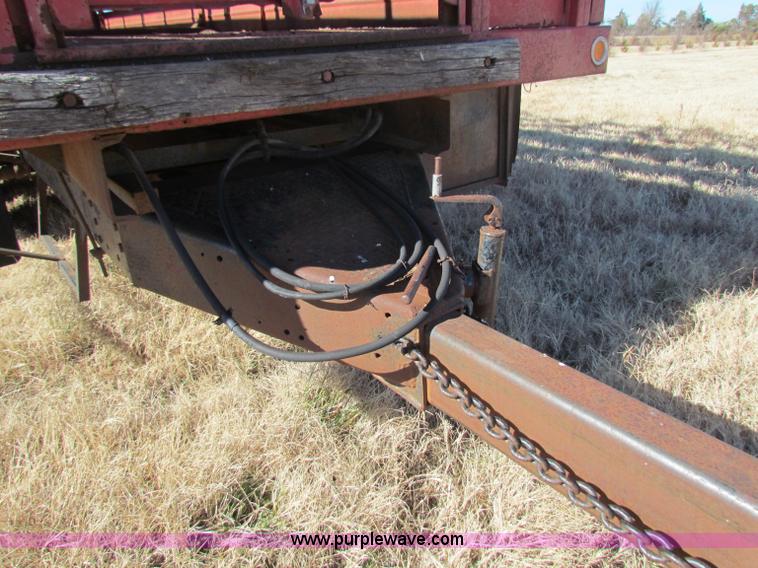image for item D9214 1956 24' cattle pup trailer