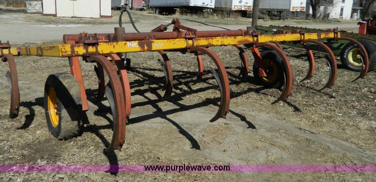 image for item E9472 Wilbeck 14' chisel