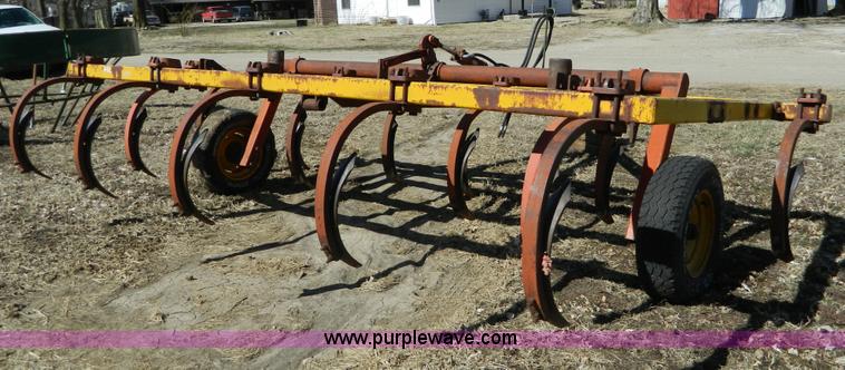 image for item E9472 Wilbeck 14' chisel