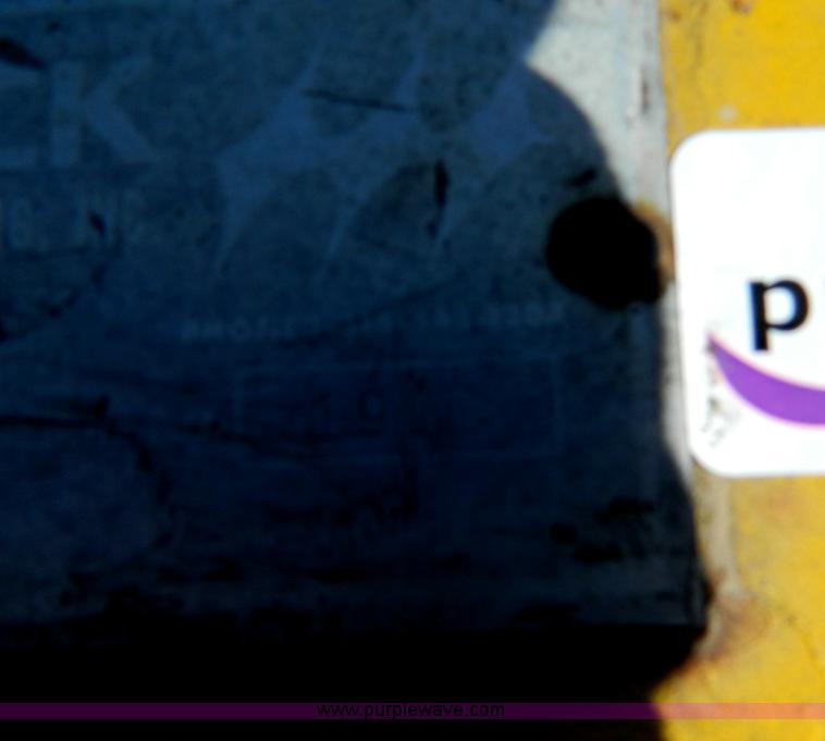 image for item E9472 Wilbeck 14' chisel