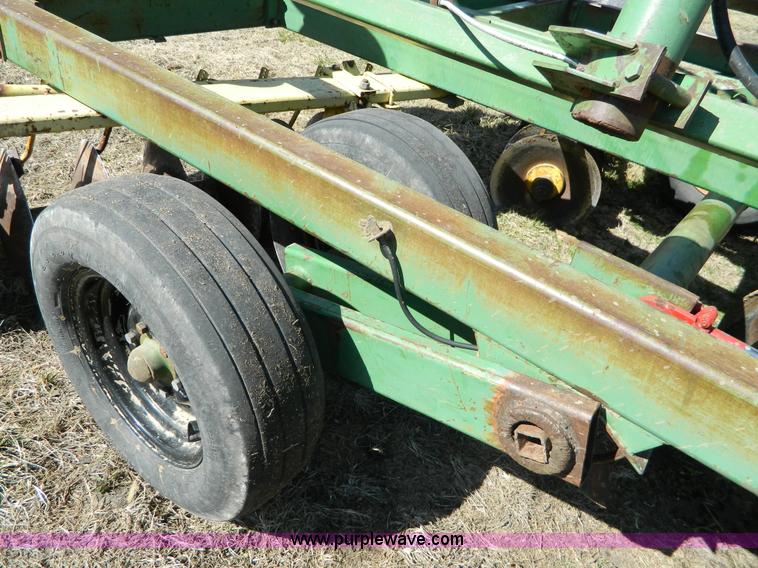 image for item E9479 John Deere 29' disk