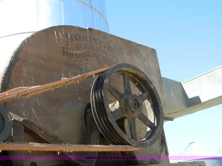 image for item E9482 Huntley portable seed cleaner