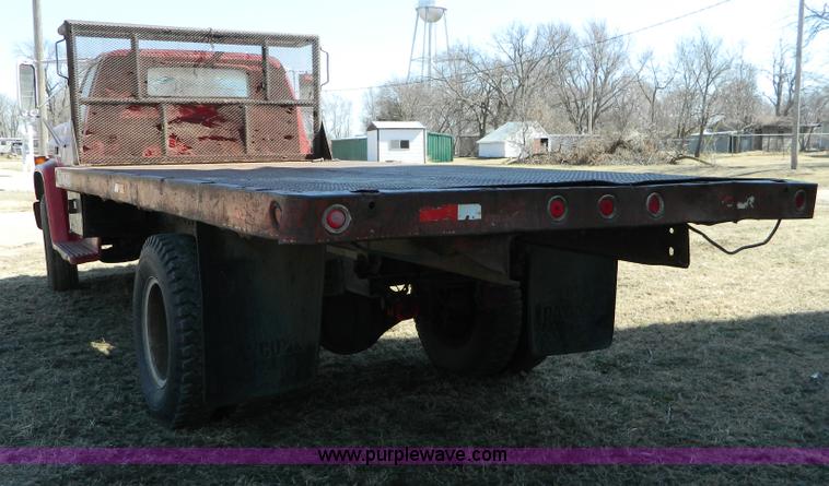 image for item E9483 1986 Chevrolet C70 flatbed truck