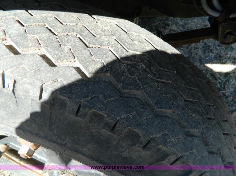 image for item E9483 1986 Chevrolet C70 flatbed truck