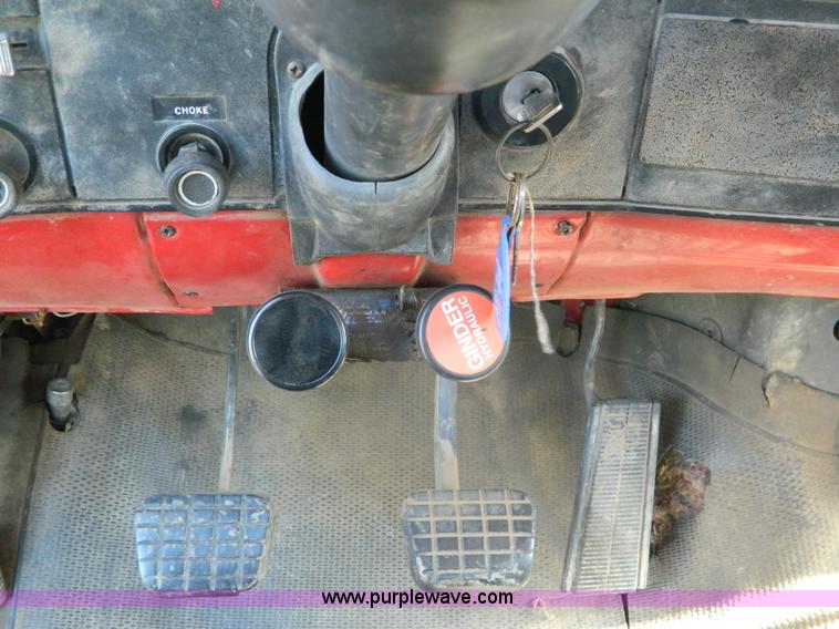 image for item E9483 1986 Chevrolet C70 flatbed truck