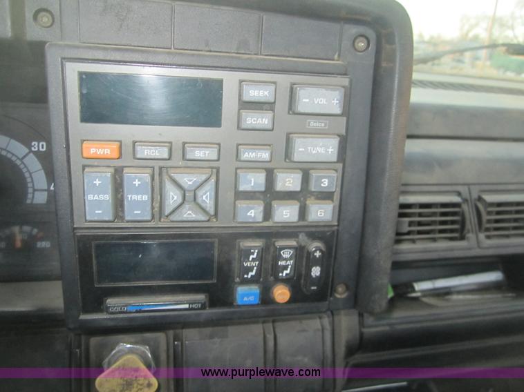 image for item F9176 1990 GMC TopKick truck with end gate lift