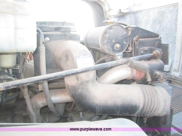 image for item F9176 1990 GMC TopKick truck with end gate lift