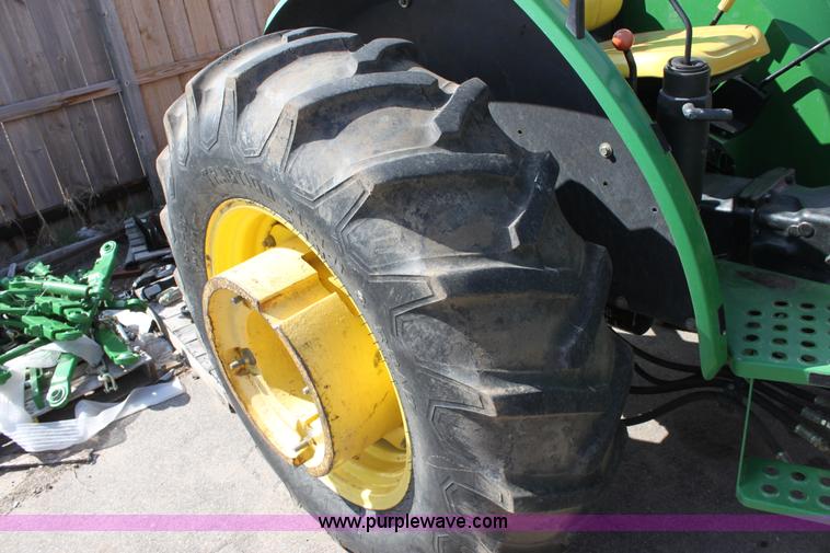 image for item L9606 1997 John Deere 5400 tractor
