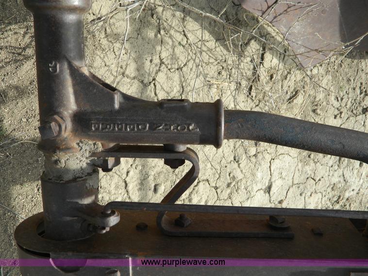 image for item T9758 John Deere two row lister