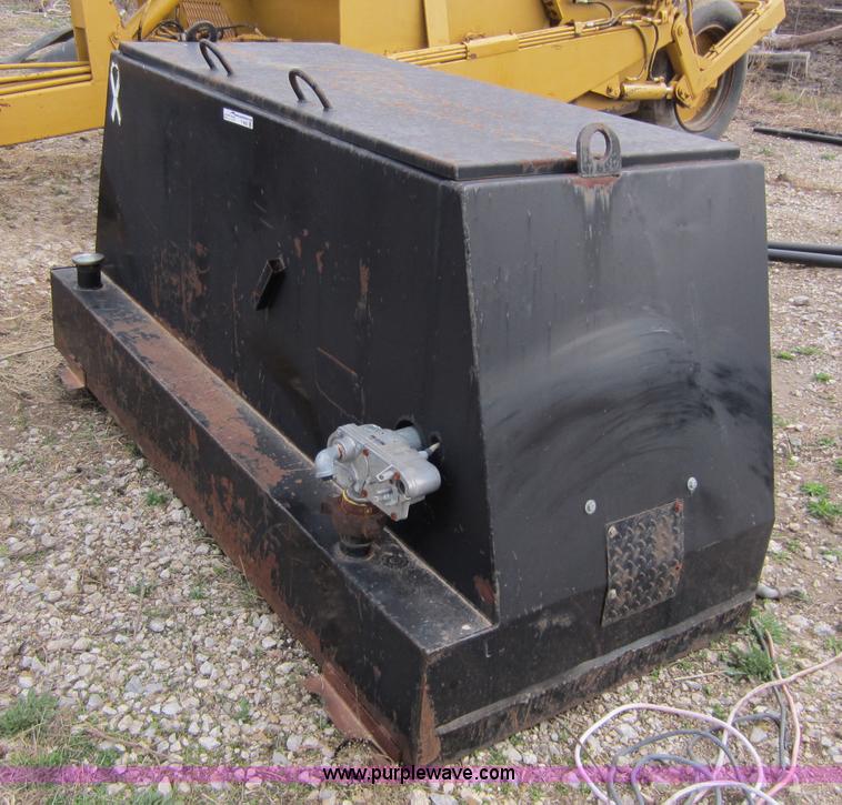 image for item V9002 Custom built cube feeder