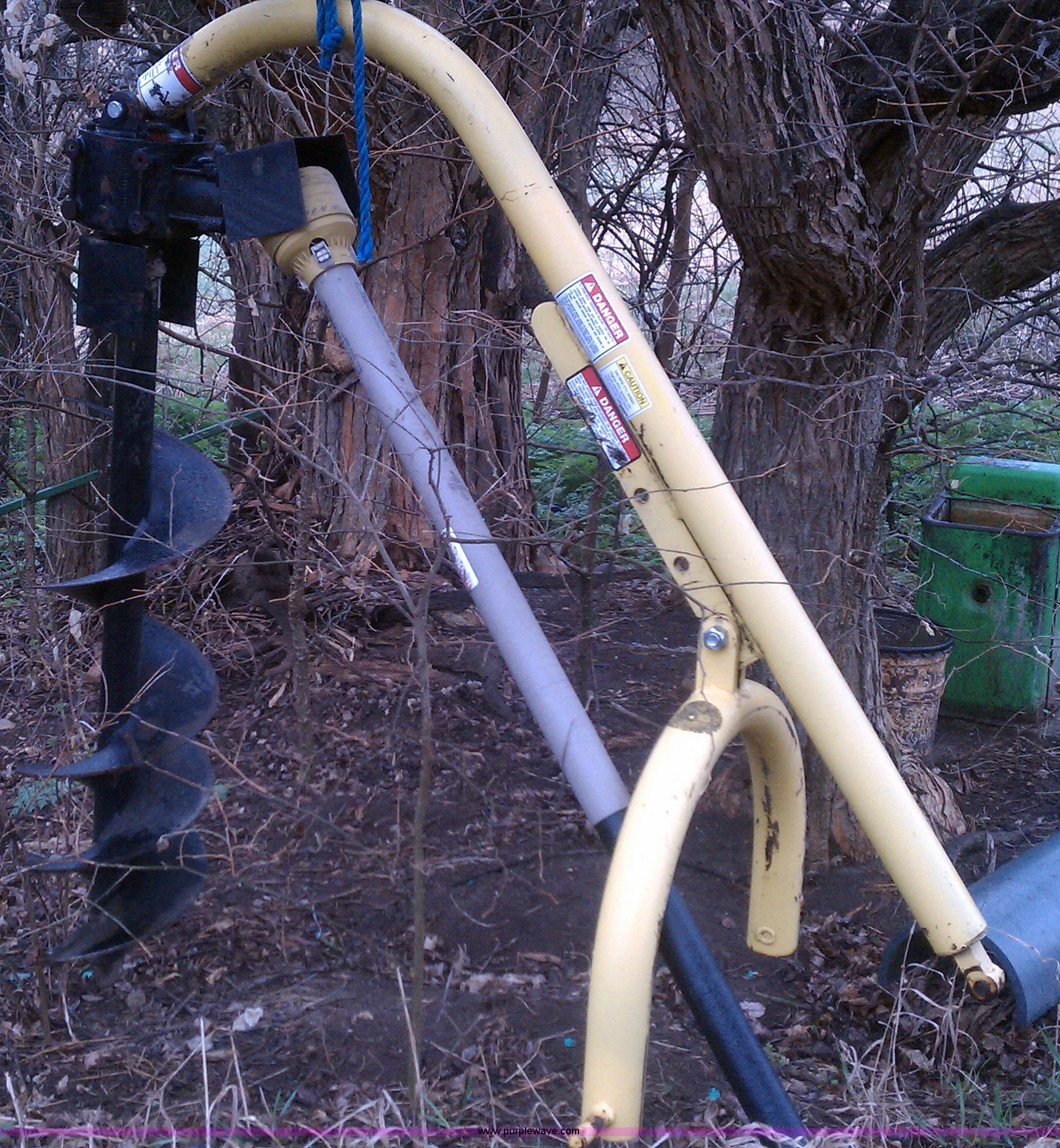 Northern 12" post hole digger in Clay Center, KS Item B1067 sold