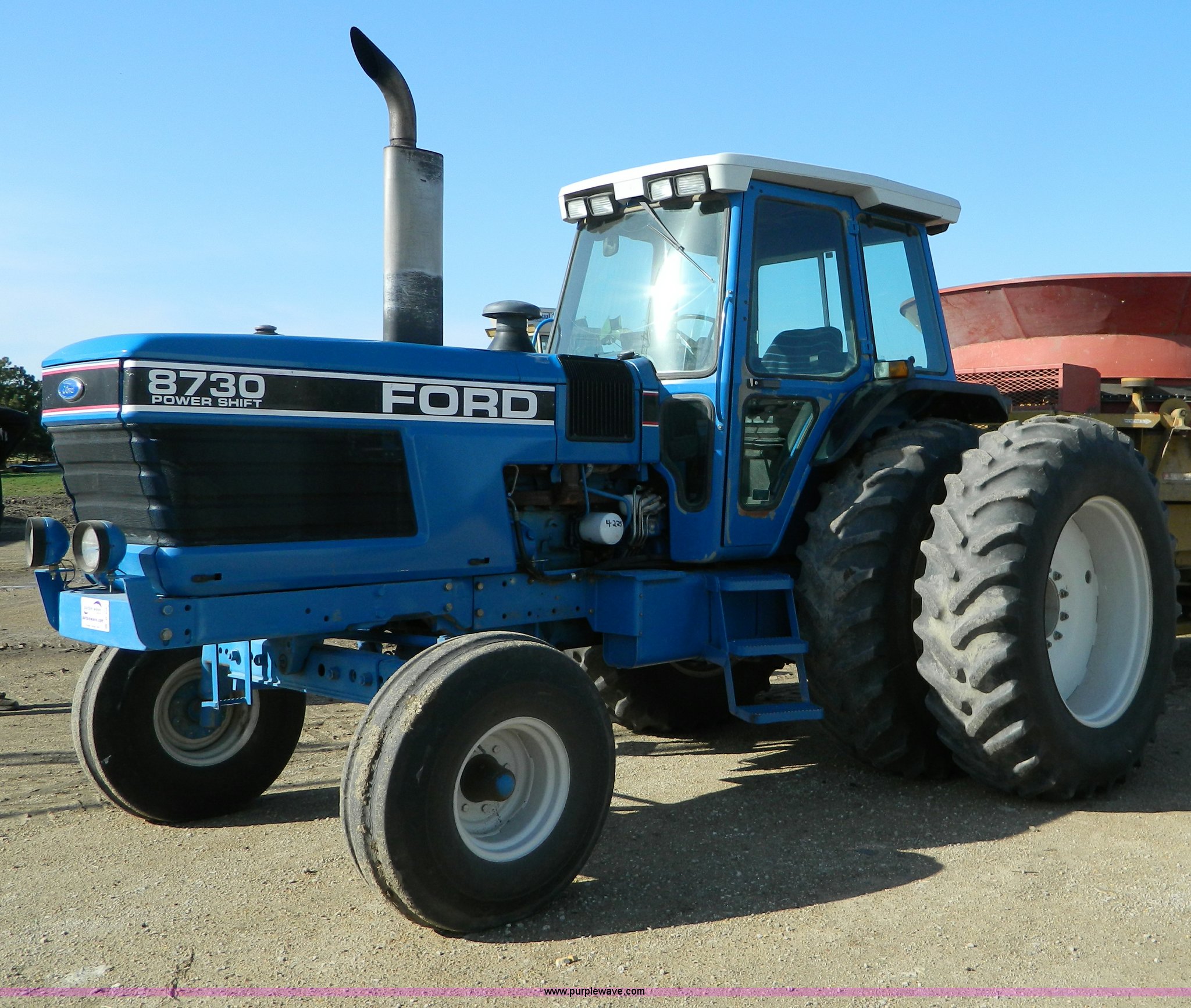 1991 Ford 8730 tractor in Beloit, KS Item B3561 sold Purple Wave