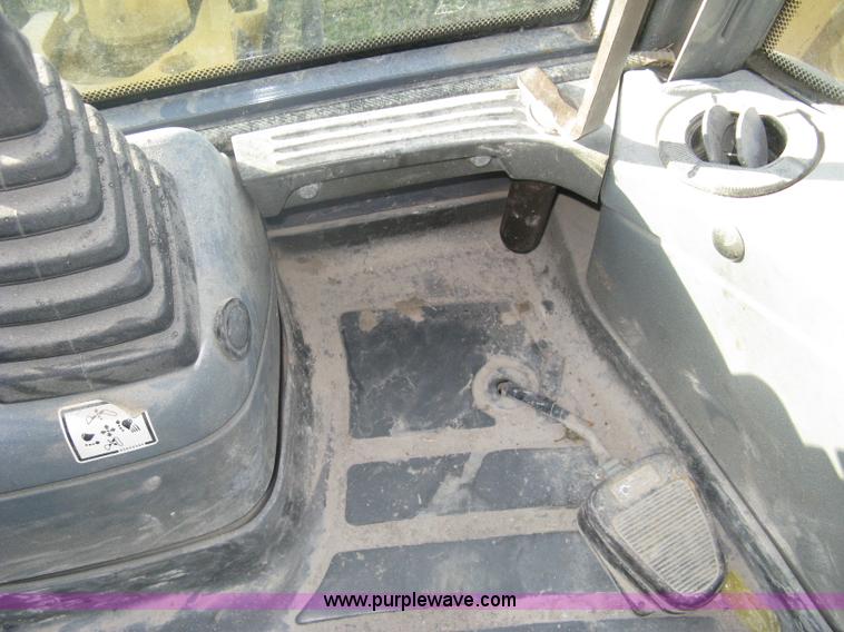 image for item A4383 1999 New Holland LB75 backhoe