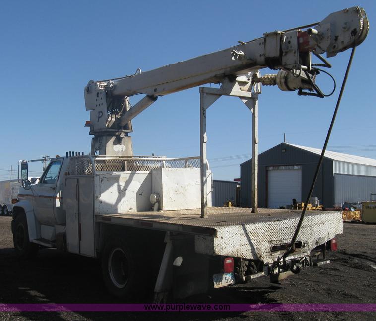 image for item A6113 1985 Chevrolet Kodiak C70 boom/digger derrick truck