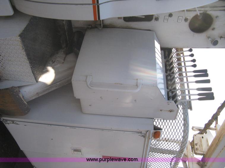 image for item A6113 1985 Chevrolet Kodiak C70 boom/digger derrick truck