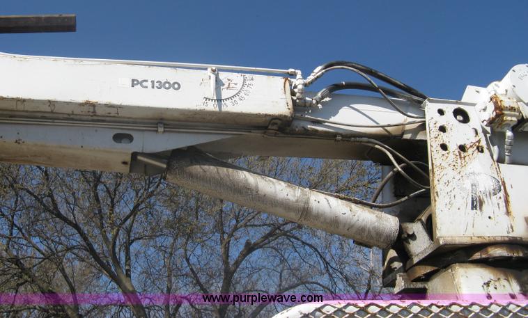 image for item A6113 1985 Chevrolet Kodiak C70 boom/digger derrick truck
