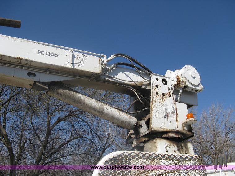image for item A6113 1985 Chevrolet Kodiak C70 boom/digger derrick truck