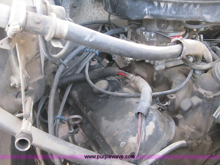 image for item A6113 1985 Chevrolet Kodiak C70 boom/digger derrick truck