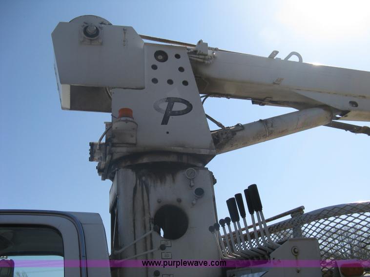 image for item A6113 1985 Chevrolet Kodiak C70 boom/digger derrick truck