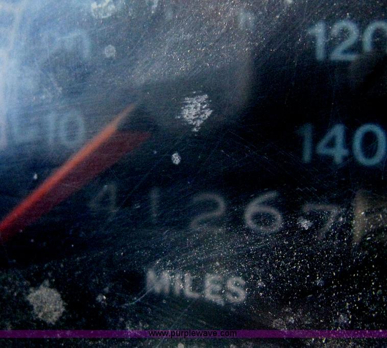 image for item A6114 1986 International 1654 dump truck