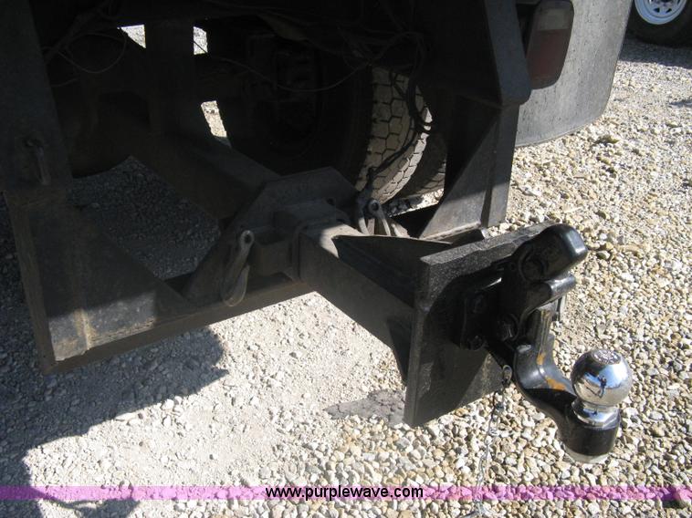 image for item A6114 1986 International 1654 dump truck