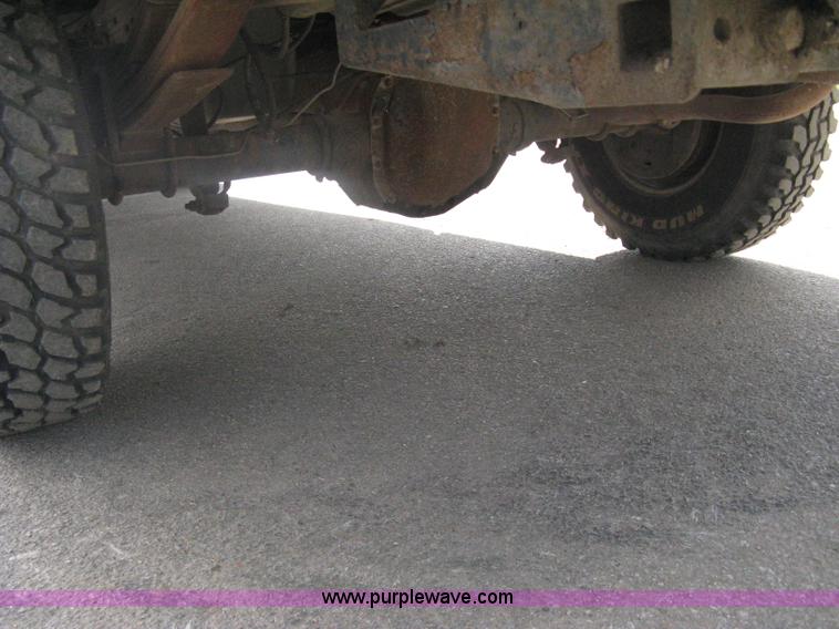 image for item A6126 1996 Ford F250 XL SuperCab pickup truck