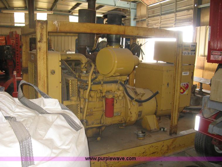 image for item A6128 Caterpillar SR4 generator