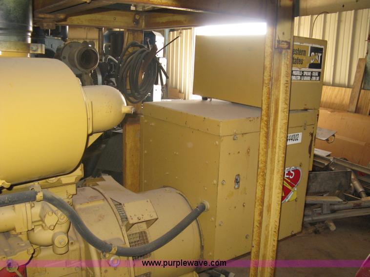 image for item A6128 Caterpillar SR4 generator
