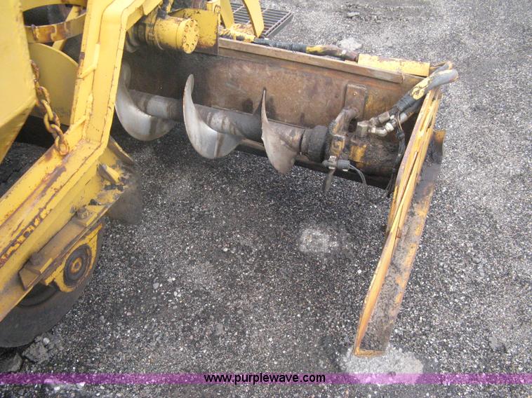 image for item A6147 Mauldin 1500 Super Paver asphalt paver