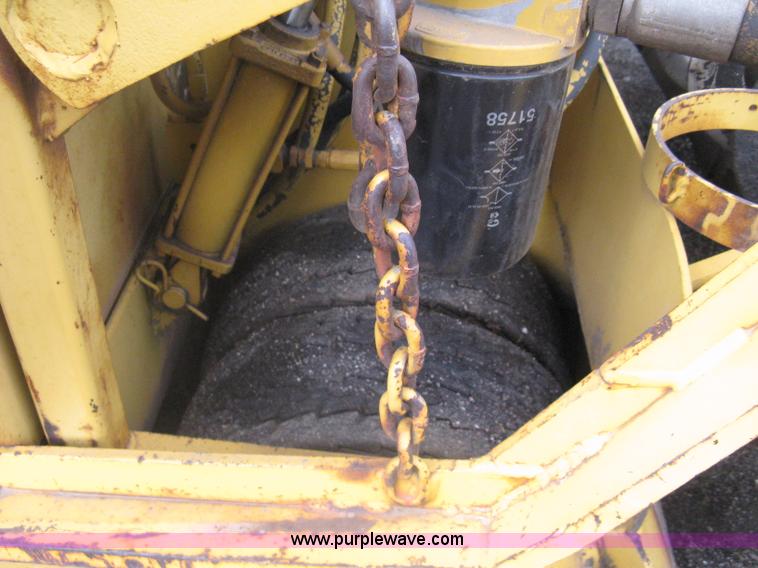 image for item A6147 Mauldin 1500 Super Paver asphalt paver