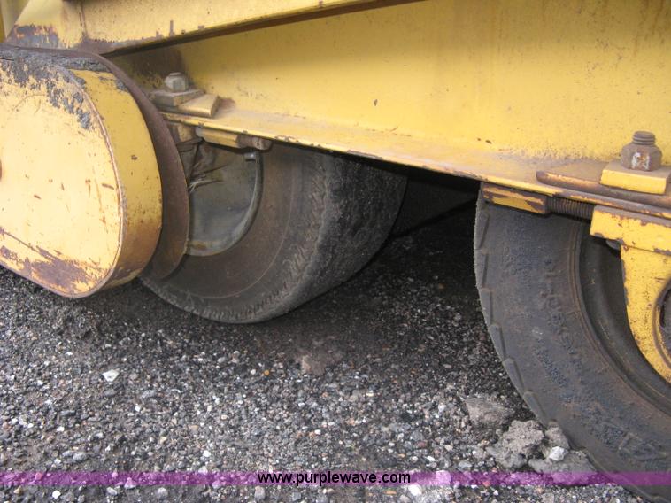 image for item A6147 Mauldin 1500 Super Paver asphalt paver