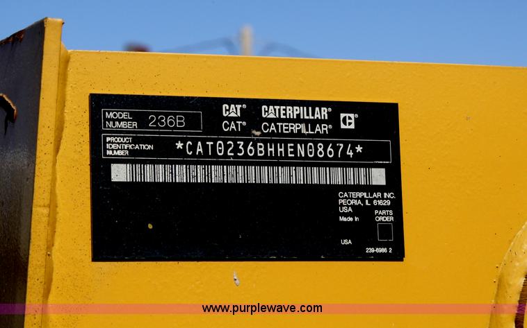 image for item A6833 2009 Caterpillar 236B II skid steer