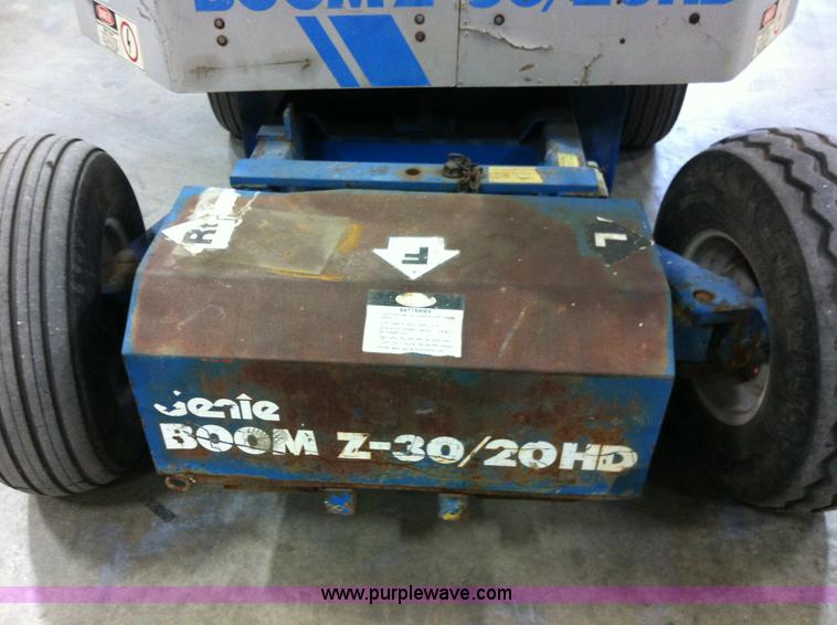 image for item B1069 1994 Genie Z-30/20HD electric boom lift