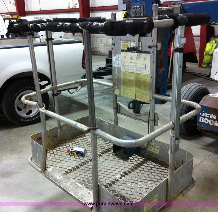 image for item B1069 1994 Genie Z-30/20HD electric boom lift