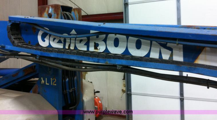 image for item B1069 1994 Genie Z-30/20HD electric boom lift