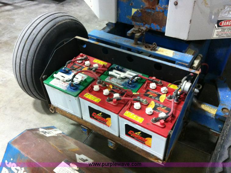 image for item B1069 1994 Genie Z-30/20HD electric boom lift