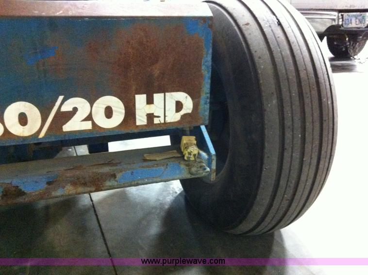 image for item B1069 1994 Genie Z-30/20HD electric boom lift