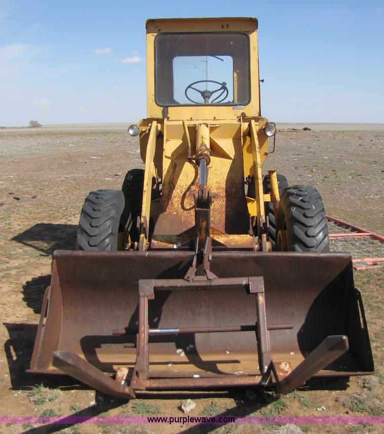 image for item B2255 Hough H30G wheel loader