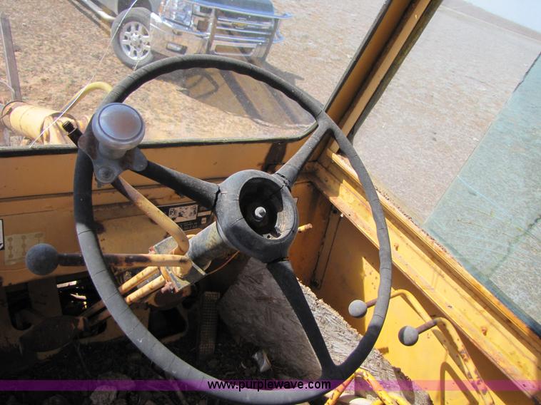 image for item B2255 Hough H30G wheel loader