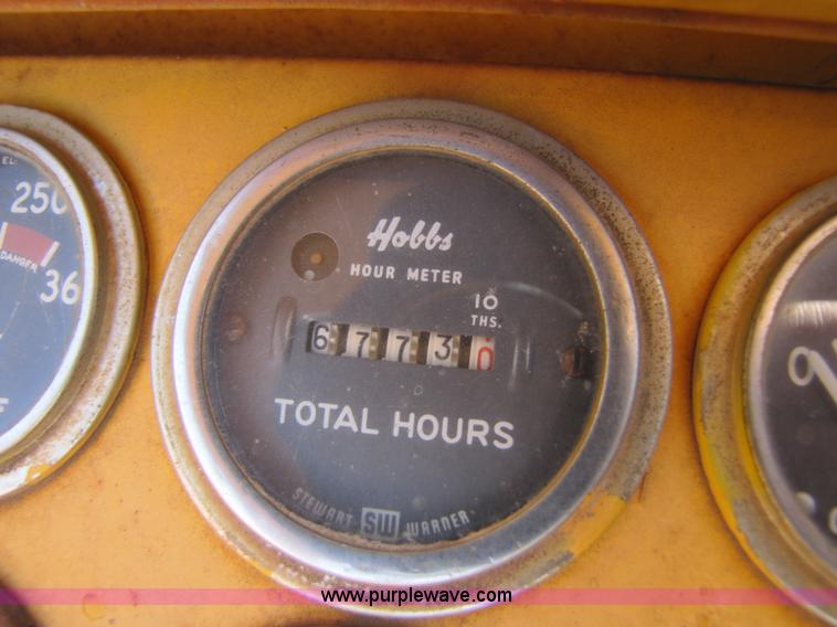 image for item B2255 Hough H30G wheel loader