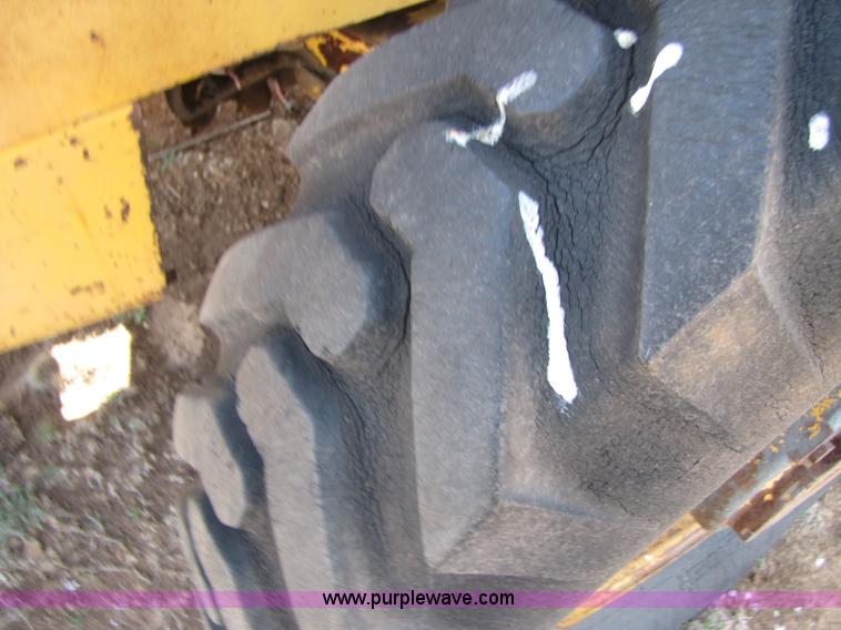 image for item B2255 Hough H30G wheel loader