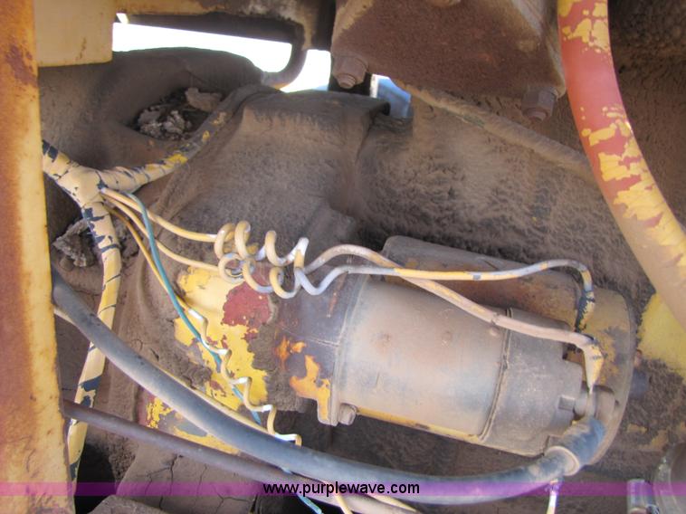 image for item B2255 Hough H30G wheel loader