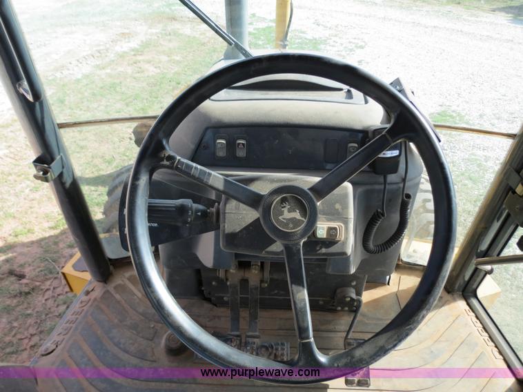 image for item B2270 2003 John Deere 410G backhoe