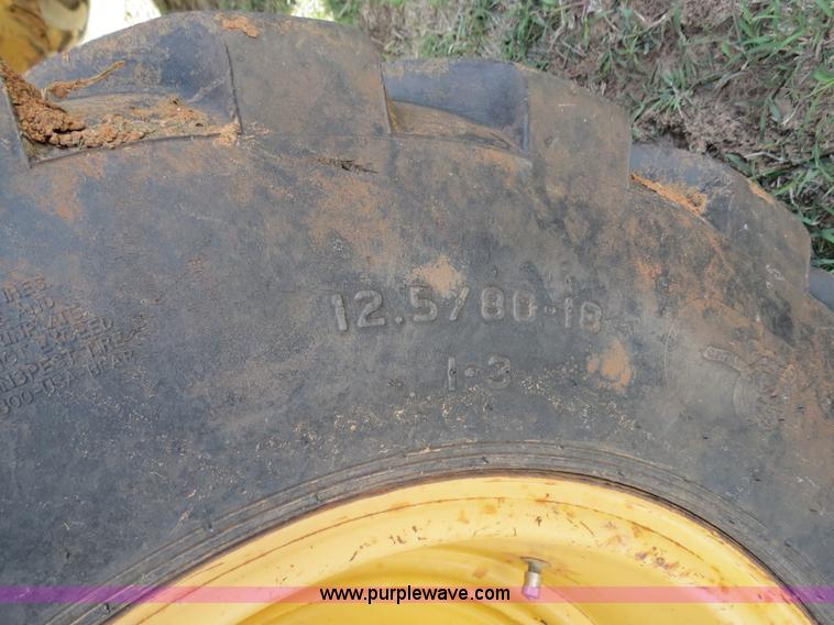 image for item B2270 2003 John Deere 410G backhoe