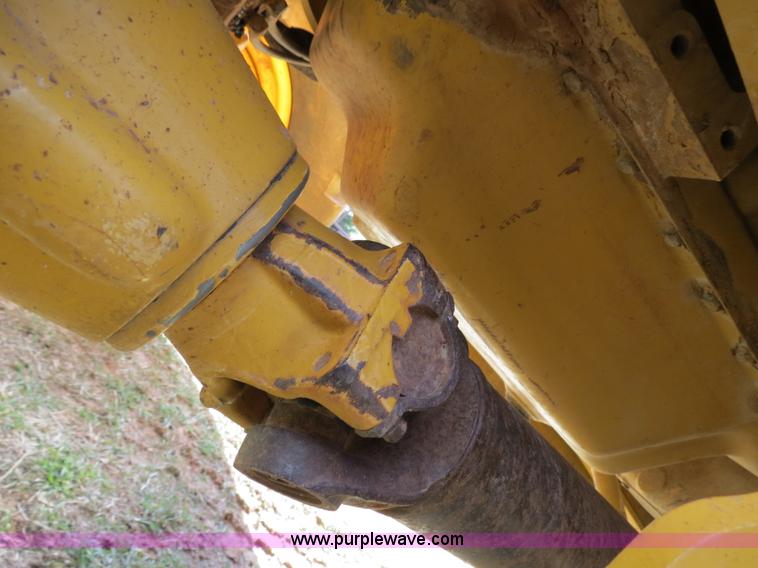 image for item B2270 2003 John Deere 410G backhoe