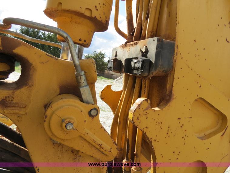 image for item B2270 2003 John Deere 410G backhoe