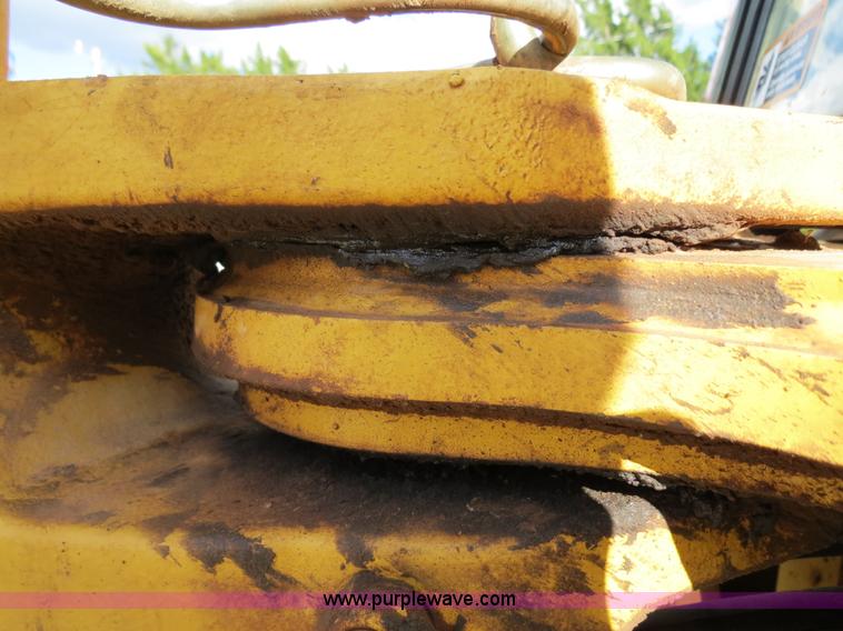 image for item B2270 2003 John Deere 410G backhoe