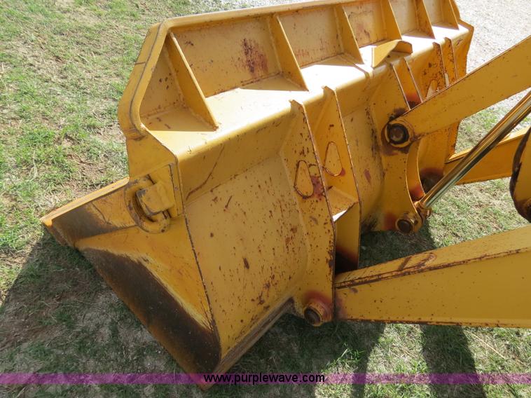 image for item B2270 2003 John Deere 410G backhoe