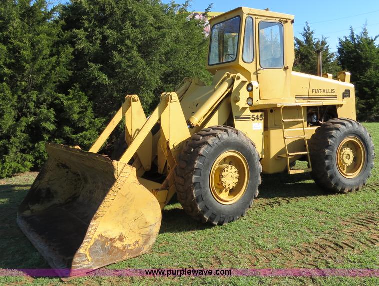 image for item B2272 1966 Fiat-Allis TL545 wheel loaders