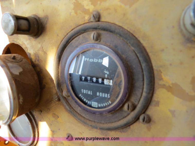 image for item B2272 1966 Fiat-Allis TL545 wheel loaders